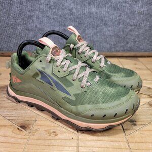 Altra Lone Peak 6 Women's Size 8 Trail Running Shoes Forest Green Foot Shape